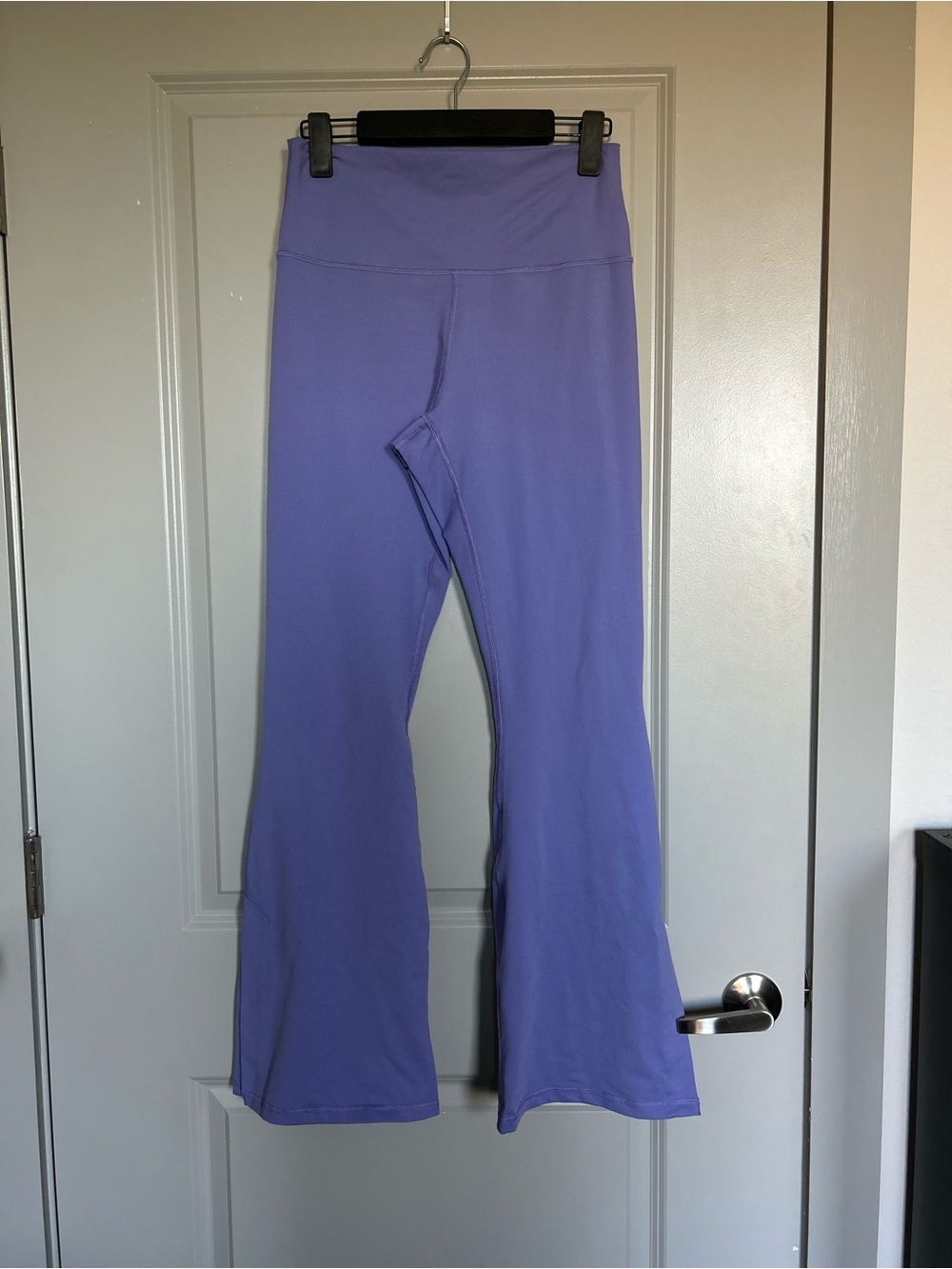 aerie The Hugger Bootcut Lavender Flare Leggings
